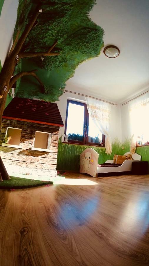 Nibylandia Dom Pod Lasem Nowa Wies Grodziska Buitenkant foto